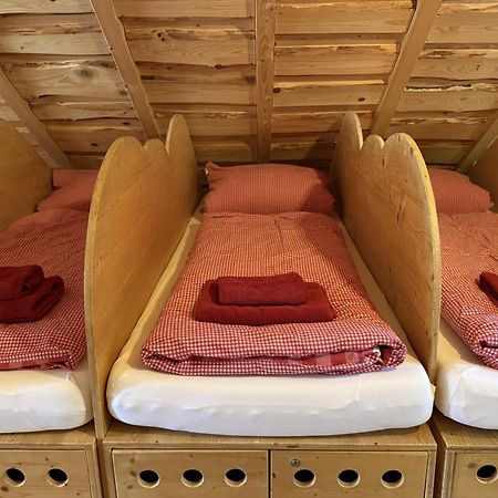 Schwarzwald Blockhaus - Sauna - Kamin - Mit Bettwaesche Und Handtuecher Schenkenzell Esterno foto