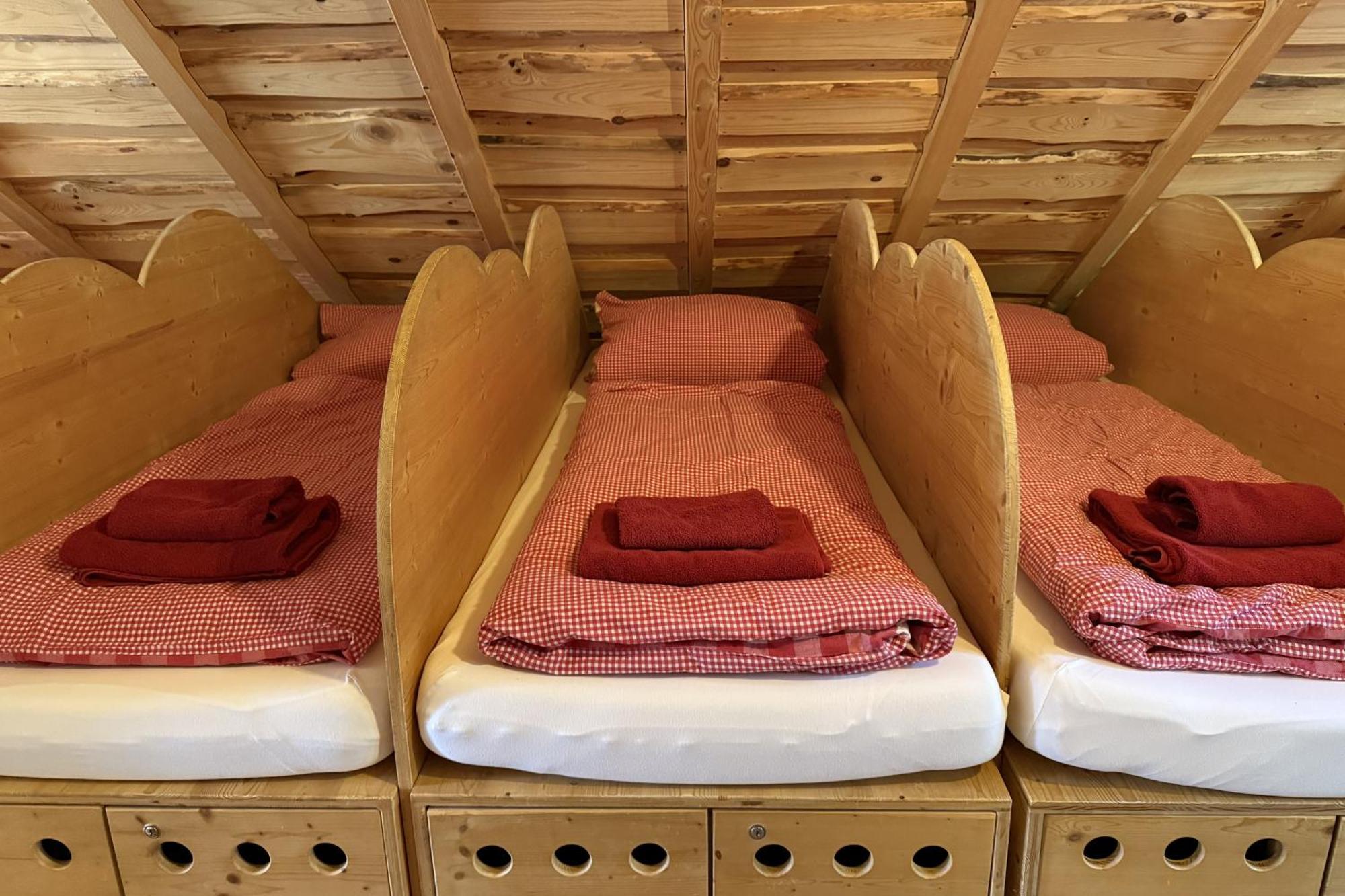 Schwarzwald Blockhaus - Sauna - Kamin - Mit Bettwaesche Und Handtuecher Schenkenzell Esterno foto